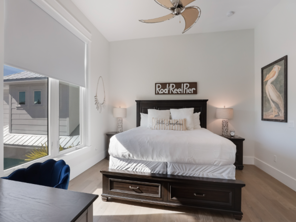 Luxurious Canal-Front Retreat - Perfect for Families